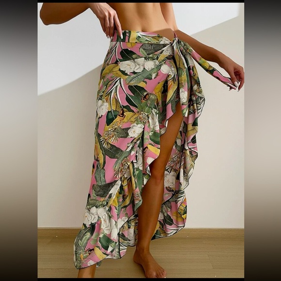 New beach cover up - Picture 4 of 4